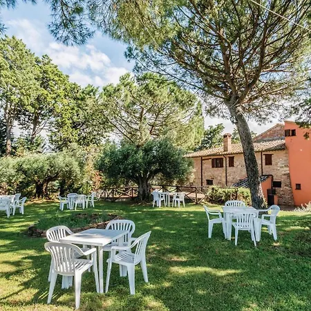 Nice In Castiglione D,lago Pg Апартаменты